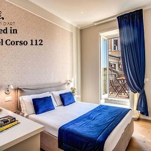 Camera con letto king size in edificio annesso